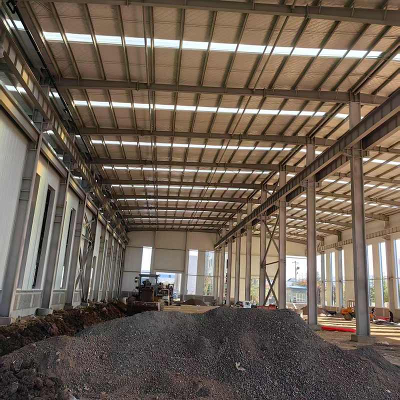 Polad Konstruksiyalı Carport nədir və Niyə Ənənəvi Carportlardan Daha Yaxşıdır